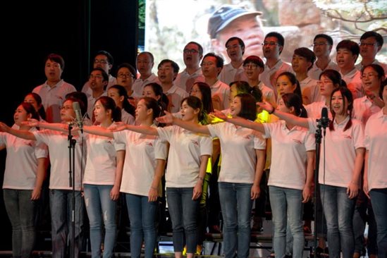 C:\Users\Lenovo\Desktop\果冻传媒
大合唱\果冻传媒
大合唱\yy09.jpg